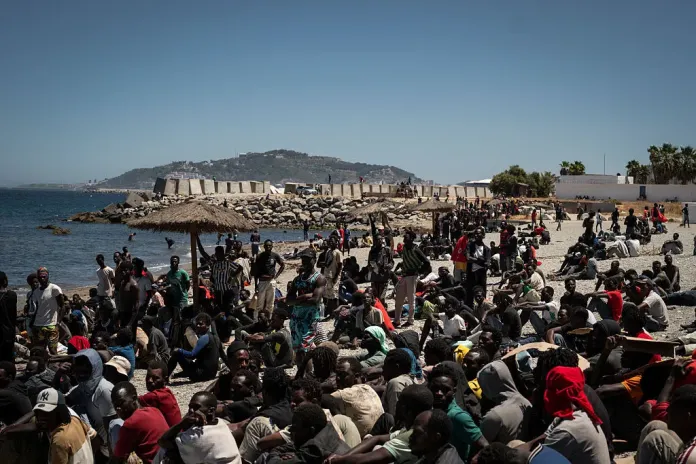 Pastor em Ceuta pede oração enquanto número de mortos aumenta e migrantes retornam